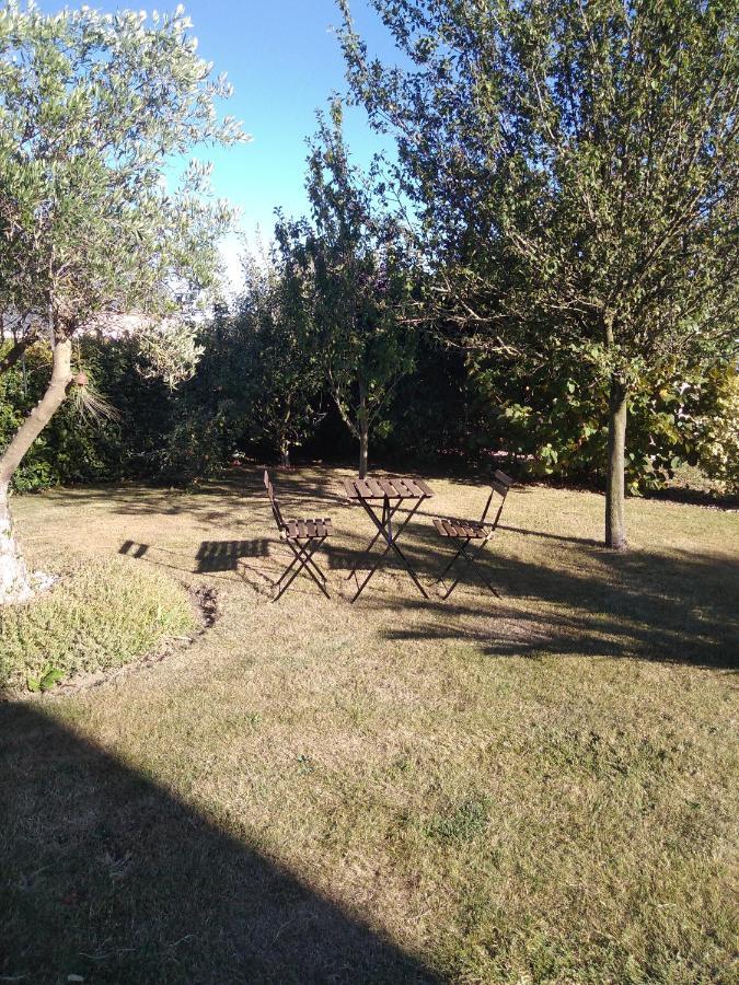 Chambre Agreable Au Calme Saint-Hilaire-Petitville Bagian luar foto